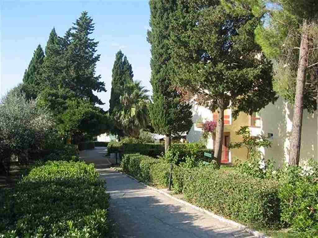Hotel Pharos Hvar Bayhill 4*